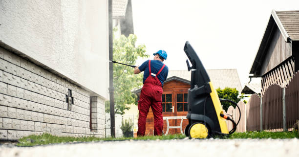 Best Roof Power Washing Services  in Newport East, RI